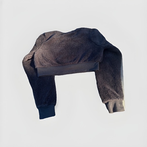 Nightmare Before Christmas Sherpa Cropped Pullover Jack Skellington Size Small - Picture 5 of 5